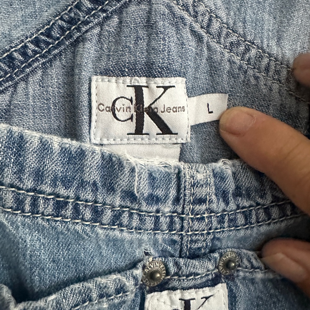 Calvin Klein short overalls size L